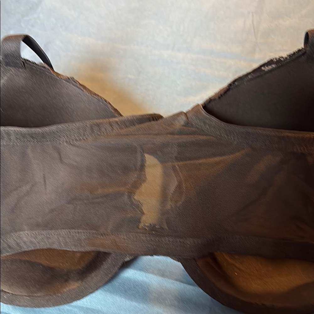 Victoria’s Secret Elegant Black Lace Bra - Picture 4 of 5